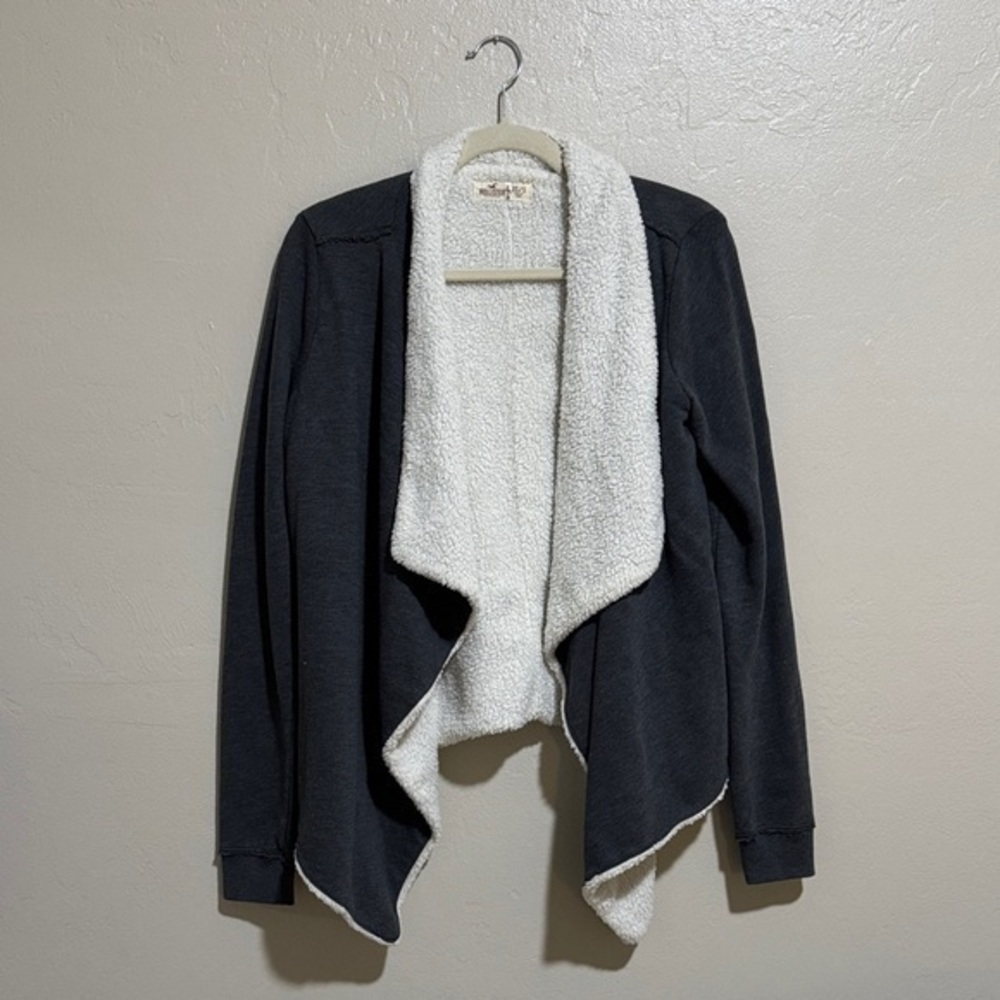 Hollister Sherpa lined open front cardigan sweater
